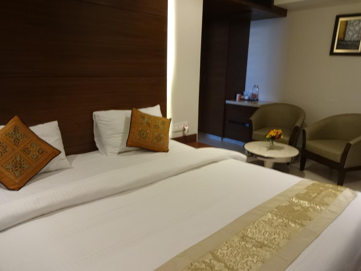 尚斯酒店 Tiruchirappalli 外观 照片