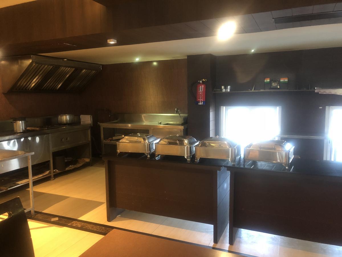 尚斯酒店 Tiruchirappalli 外观 照片