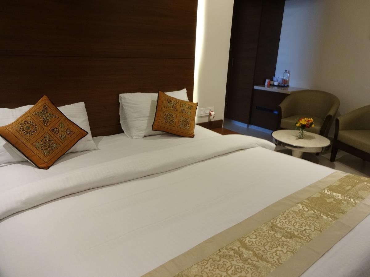 尚斯酒店 Tiruchirappalli 外观 照片